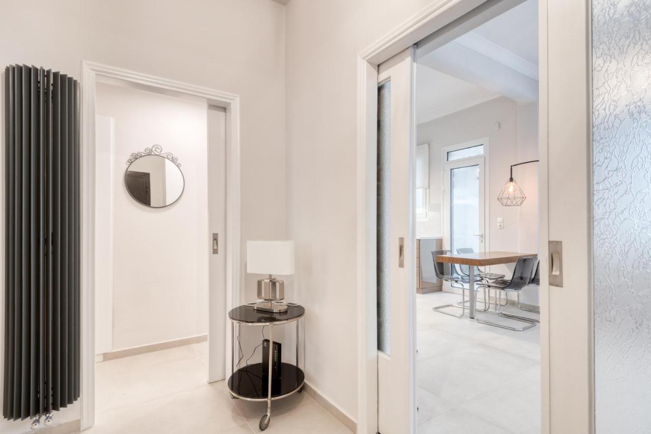 אתונה Modern 2-Bedroom Apt, 200M From The Acropolis מראה חיצוני תמונה
