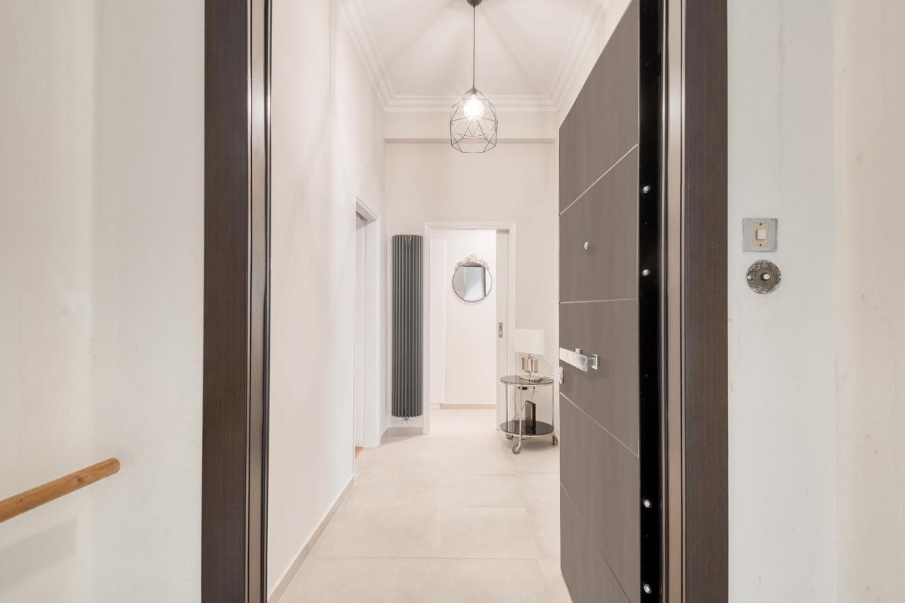 אתונה Modern 2-Bedroom Apt, 200M From The Acropolis מראה חיצוני תמונה