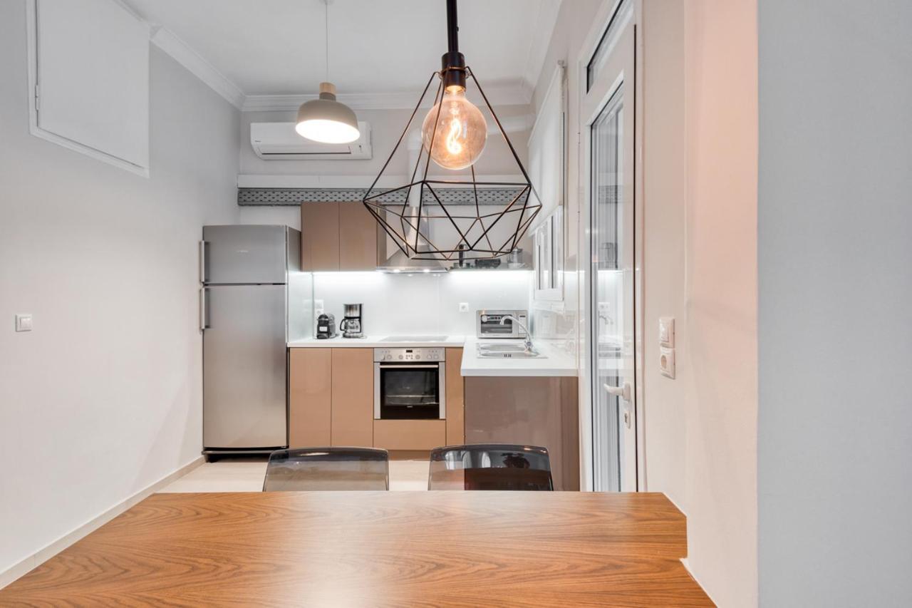 אתונה Modern 2-Bedroom Apt, 200M From The Acropolis מראה חיצוני תמונה